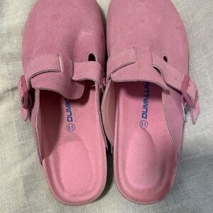 Women's Pink Suede Slip-On Shoes